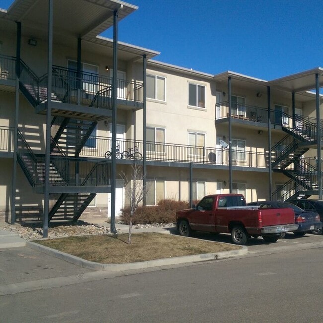 Building Photo - 576 W 1045 N Unit 576 W 1045 N #B4