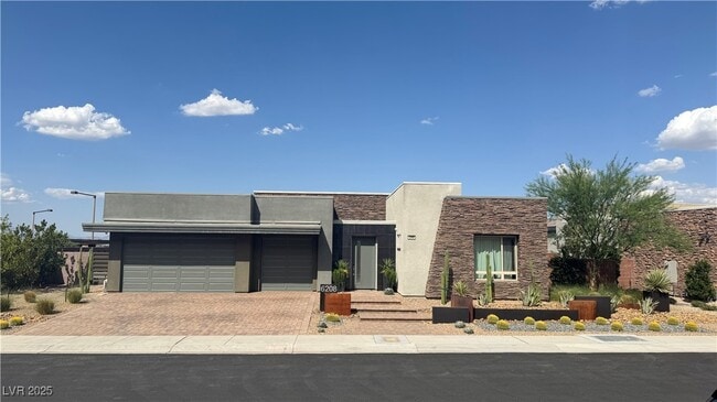 Photo - 6208 Petroglyph Ave House