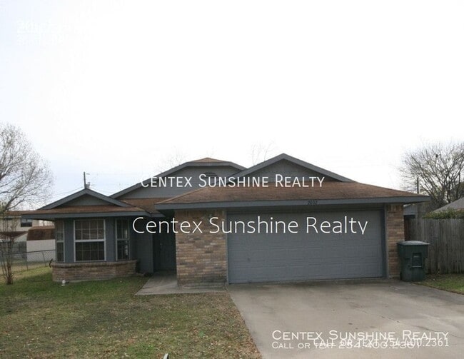 Photo - 2002 Hinkle Ave