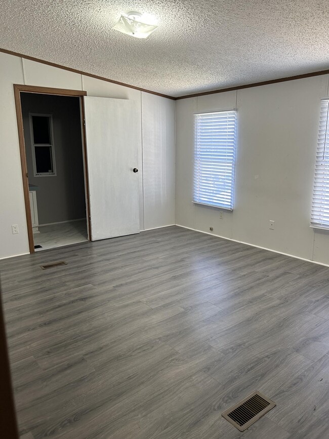 Photo - 4116 Tarlton Mill Rd