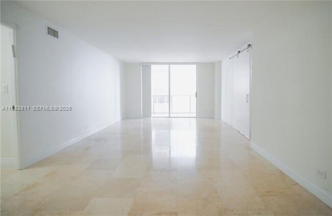 Photo - 6039 Collins Ave Unit 6039 Collins Ave appt 503