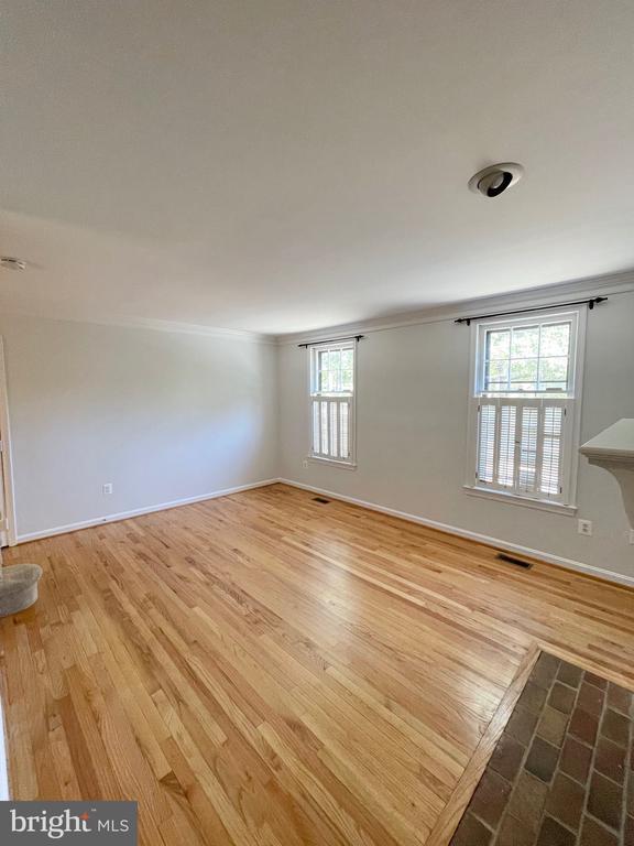 Photo - 1208 W Abingdon Dr