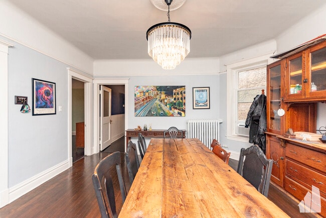 Photo - 842 W Waveland Ave Unit 2