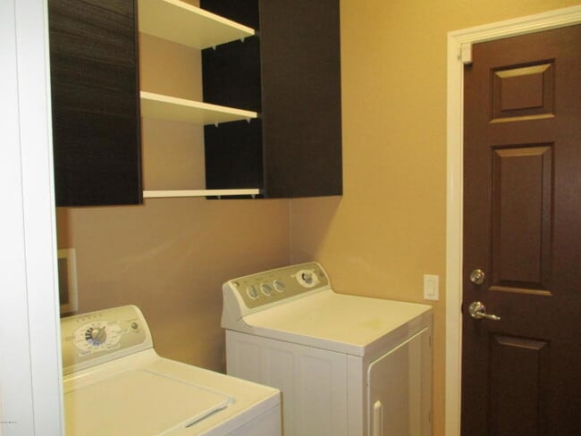 Photo - 34484 South Pioneer Way