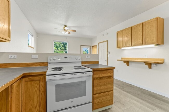 2020 NE Rodney Ave Unidad C