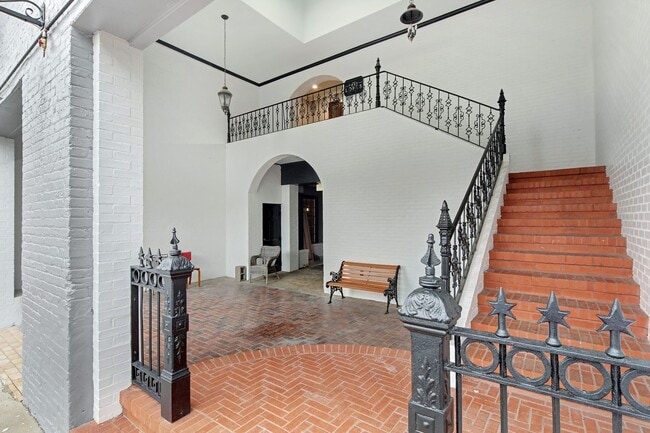 Photo - 4 S Walnut St Unidad 1