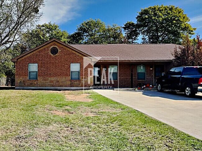 Home for Rent in Springtown! - Home for Rent in Springtown!