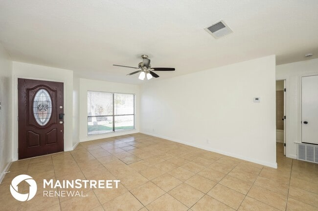 Photo - 5050 Gordon Cooper Dr