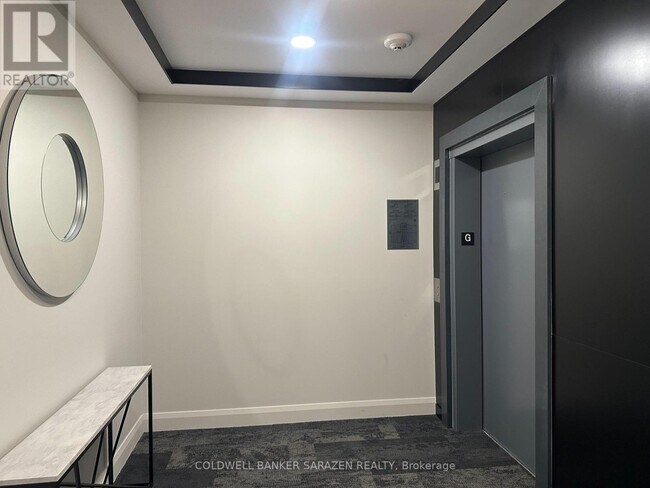 Photo - 100 Cortile Private Unité 101