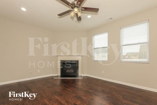 Photo - 1022 Yellow Bee Rd