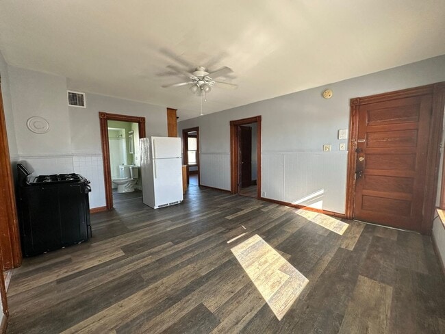 Photo - 449 Kelley St Unit 449-2 Kelley