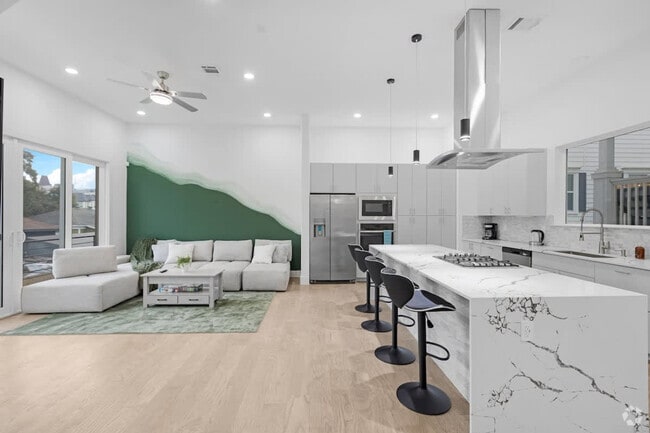 Building Photo - 2107 McGowen St Unit ID1244935P Rental