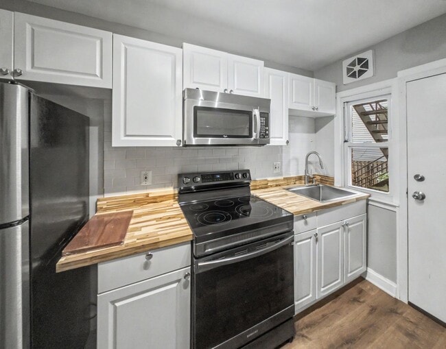 Photo - 3542 6th St NW Unidad 2