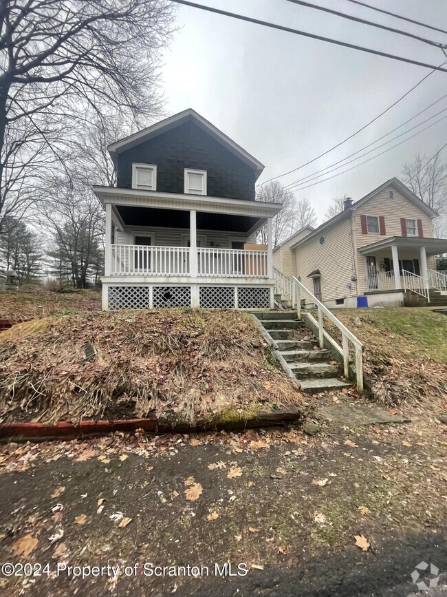 Building Photo - 88 Upper Powderly St Rental