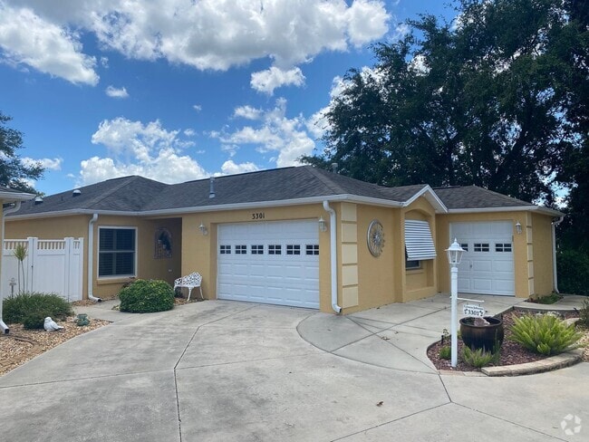 Building Photo - Beautiful Over Sized Turnkey SEASONAL Rent... Rental