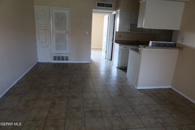 Photo - 3905 Flory Ave Unit 3