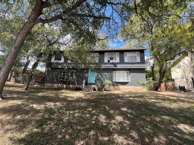 Building Photo - 6104 Walnut Hills Dr Rental