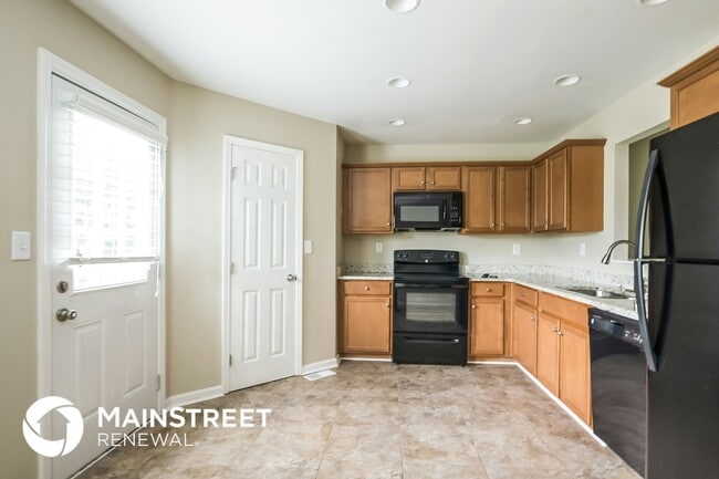 Photo - 38 Kings Crossing Way