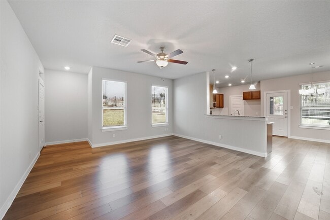 Photo - 25172 Pacific Wren Dr