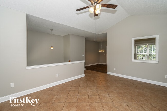 116 Ivey Lake Pkwy