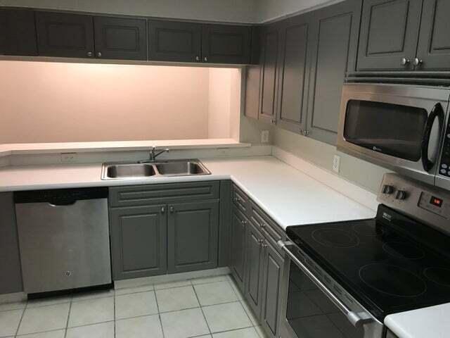 Photo - 3023 Alcazar Pl Unit 202