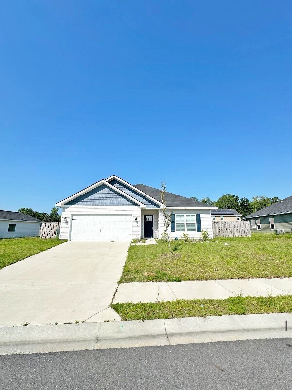 Photo - 158 Stout Ln