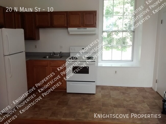 20 N Main St Unit 10