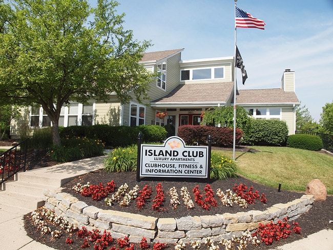 Photo - Island Club