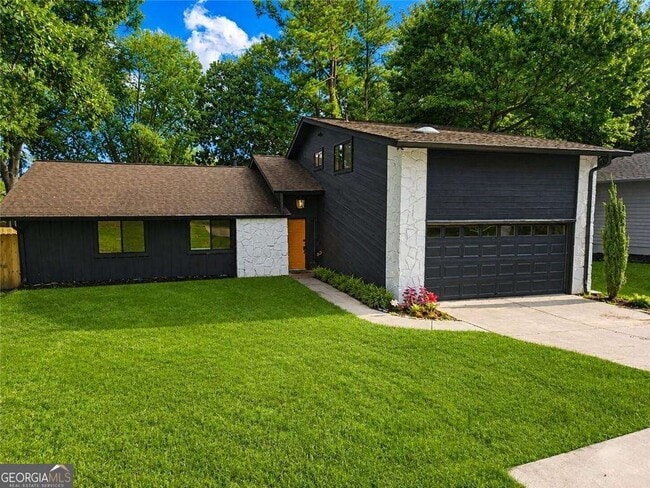 Building Photo - 1217 Fairfield Drive