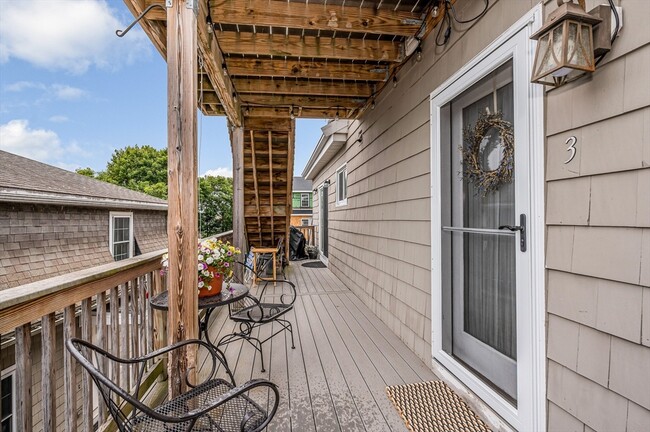 Photo - 499 Humphrey St Unidad 3