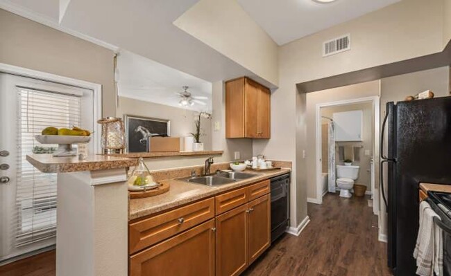 Photo - 2 bedroom in Houston TX 77049 Unit 2047