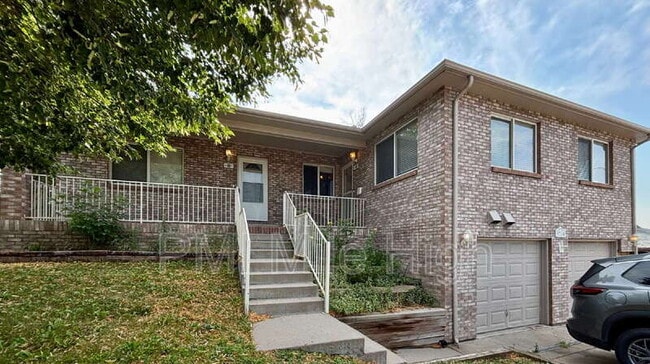 Building Photo - 9710 Huron St Rental