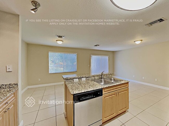 Photo - 6727 Old Farm Trail