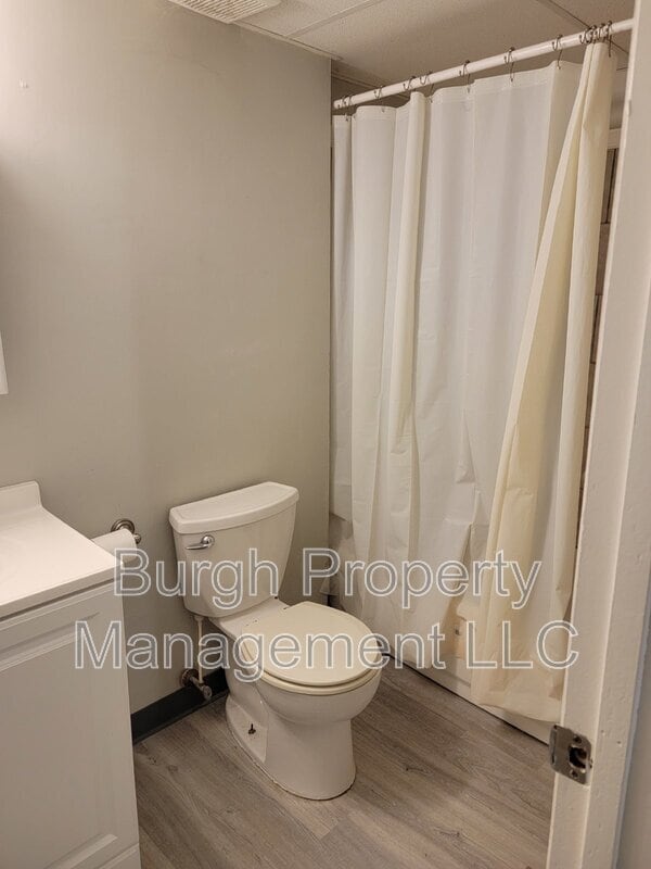 Photo - 634 Southcrest Dr Unit 6