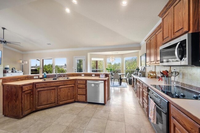 20503 Houston Cove