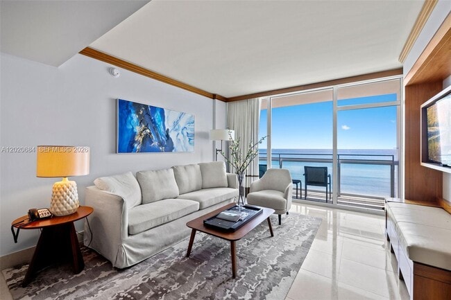 Building Photo - 6801 Collins Ave Unit 417