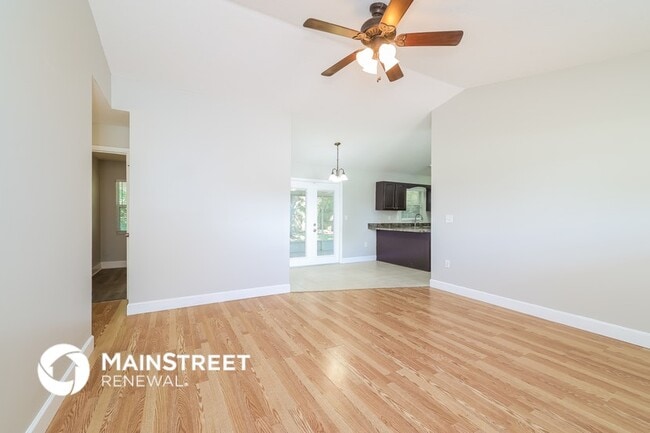 Photo - 123 Kings Pond Ave