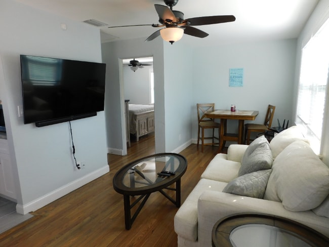 Photo - 5005 5th Ave S