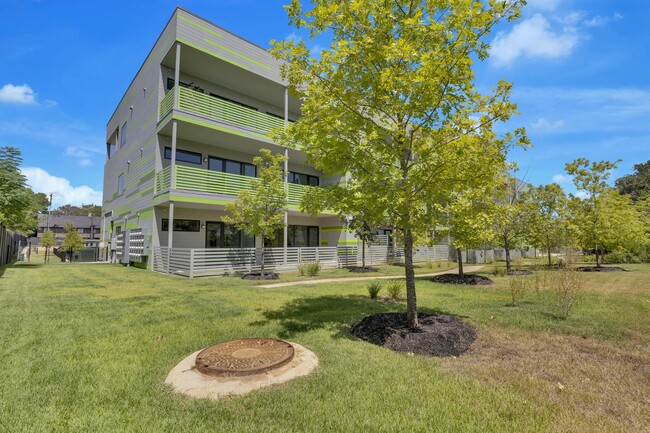 Photo - 4004 Banister Ln Townhome