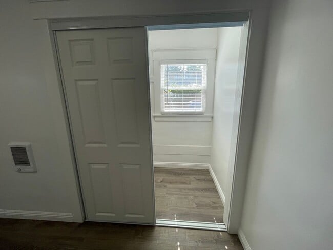Photo - Lower 1 Bedroom Backhouse near Downtown Long Beach Unit 417 W 10th St