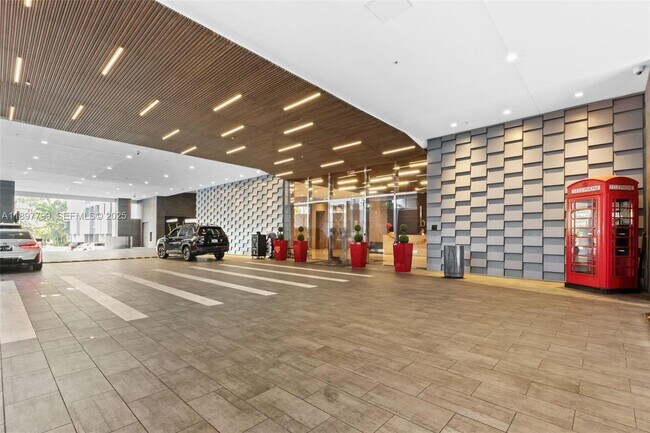 Building Photo - 1080 Brickell Ave Unit 3006