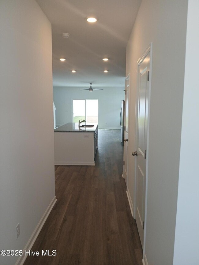 Photo - 7110 Fisk Dr