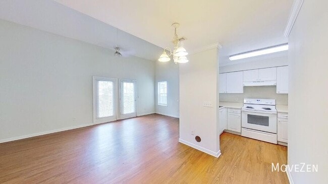 Photo - 516 Minnow Way