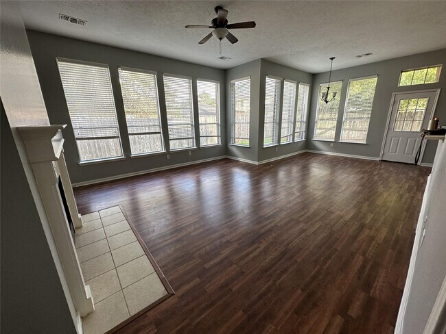 Photo - 1607 Bonnie Lea Ln