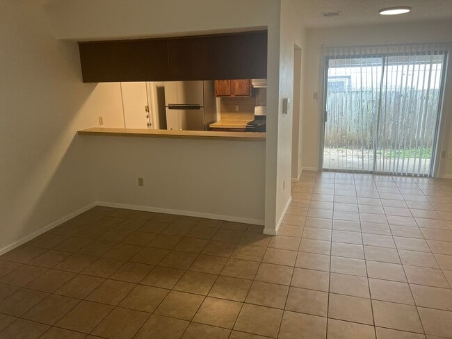 Photo - 1911 Gracy Farms Ln Unidad A