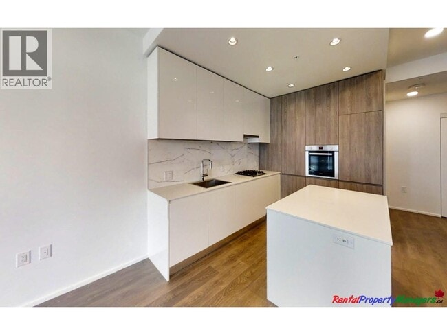 4650 Brentwood Blvd Unit 1406