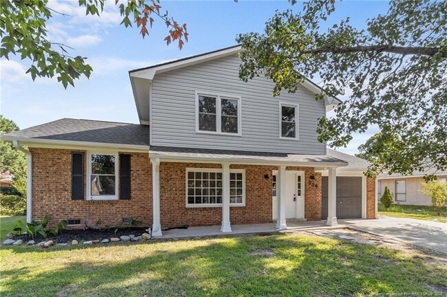 Building Photo - 714 Carnegie Dr