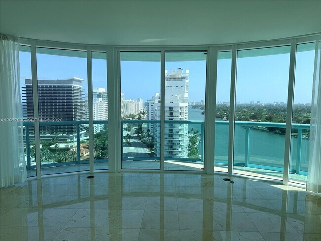 6000 Indian Creek Dr Unit 17A