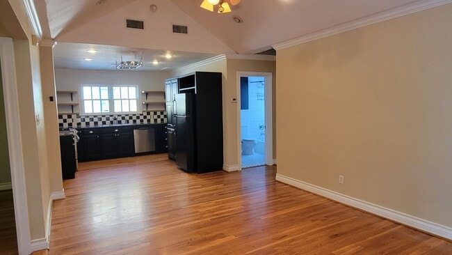 Photo - PRE -LEASING FOR AUGUST 1ST! Great College Rental! Beautiful Home Near Tech Campus!!