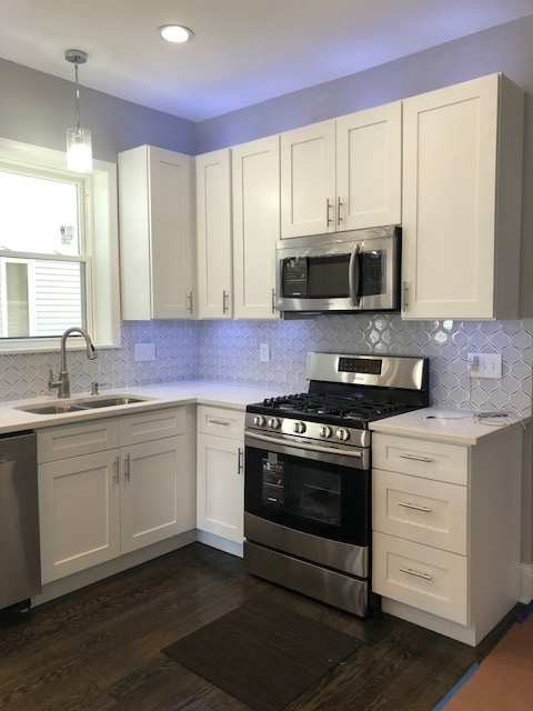 Building Photo - 3142 N Damen Ave Rental